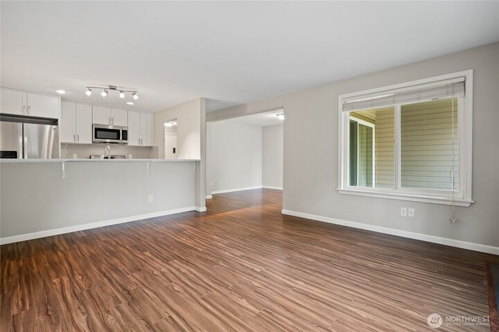Property Photo: 4415 145th Avenue NE H5 WA 98007