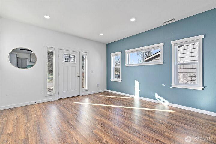 Property Photo: 825 E 55th Street WA 98404