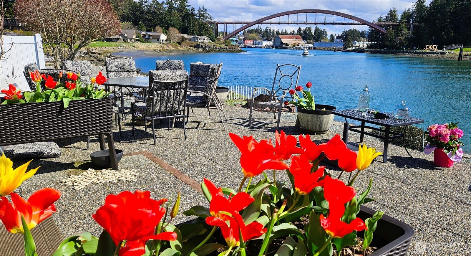 Property Photo:  106  Chinook Place  WA 98257 