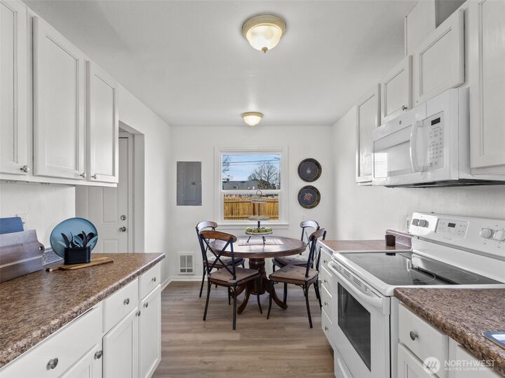 Property Photo:  6802 S Oakes Street  WA 98409 