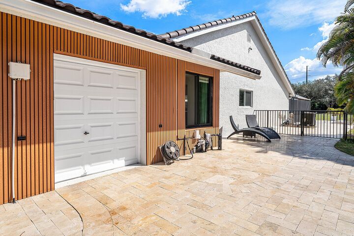 Property Photo: 10710 Boca Woods Lane FL 33428