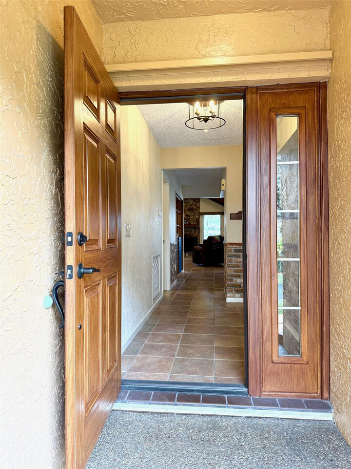 Property Photo:  10253 SW 57th Court  FL 33328 