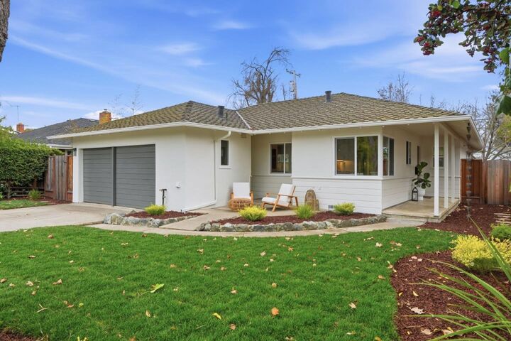 Property Photo: 1624 Channing Avenue CA 94303