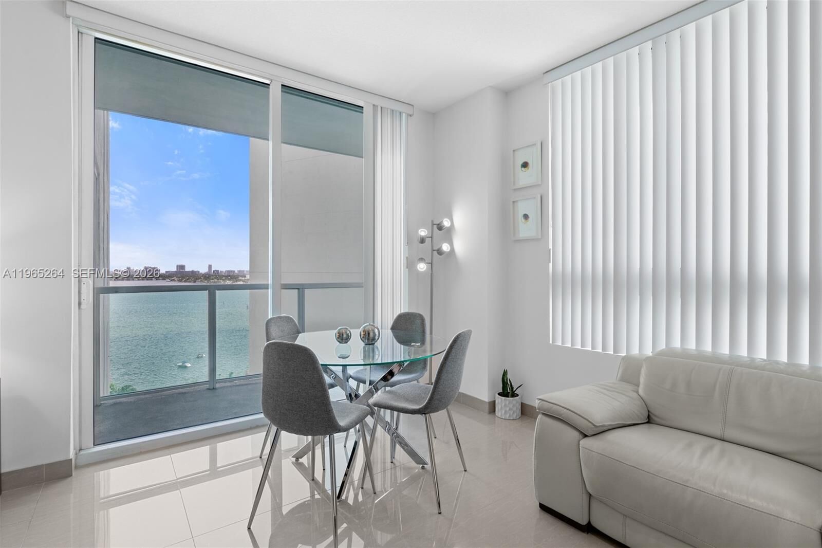 Property Photo:  1900 N Bayshore Dr 1505  FL 33132 