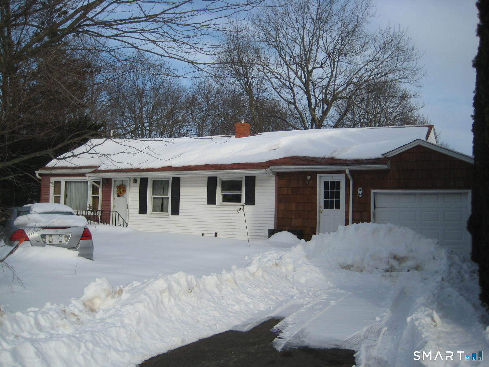 Property Photo:  22 North Street  CT 06716 