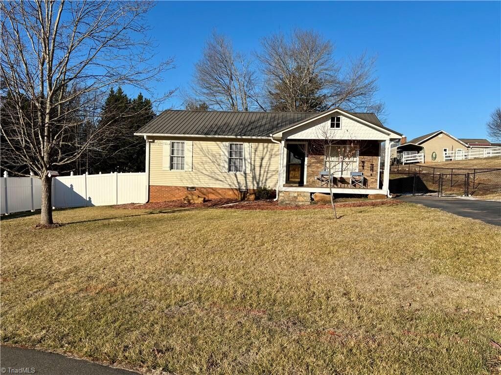 Property Photo: 144 Strawberry Lane NC 27030