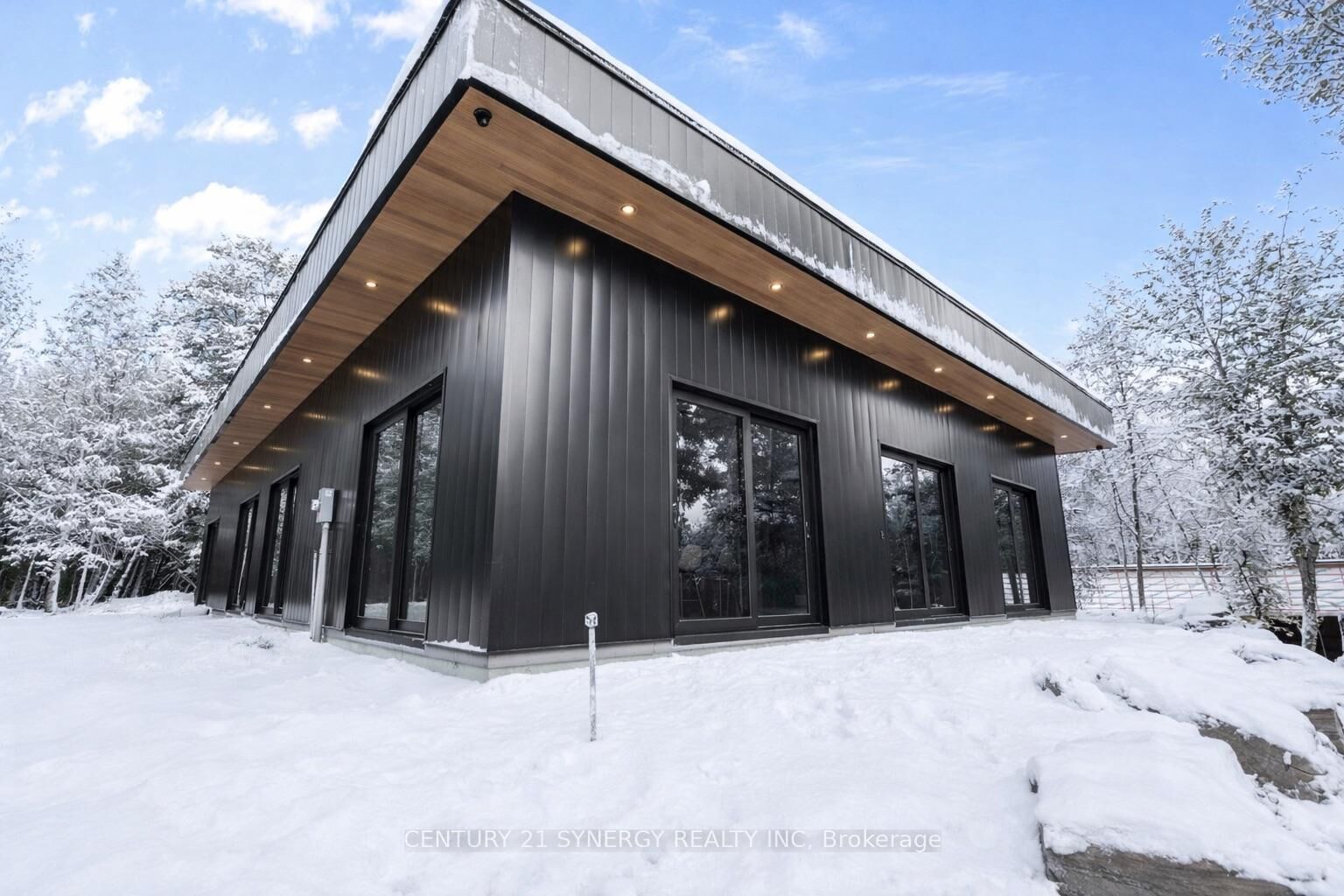 Property Photo:  1840 Eady Road  ON K7V 3Z8 