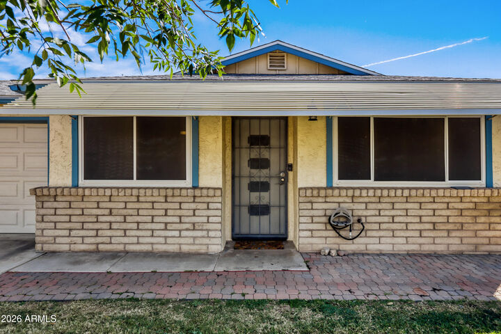 Property Photo: 10317 N 97th Drive Apt A AZ 85345