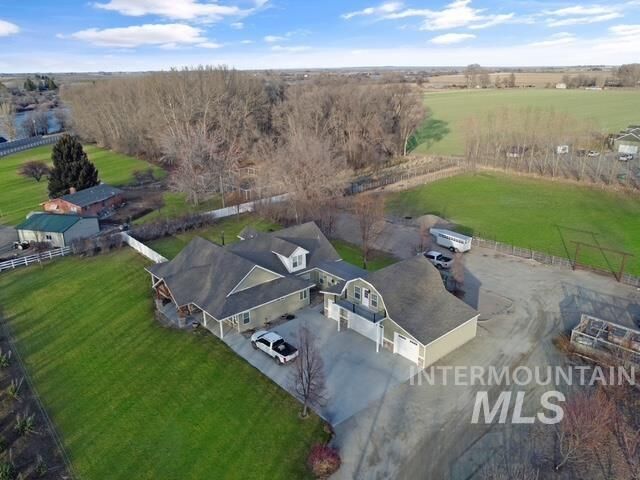 Property Photo:  781 N 1150 E  ID 83350 