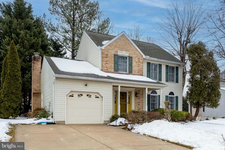 Property Photo: 203 Reba Court MD 21050