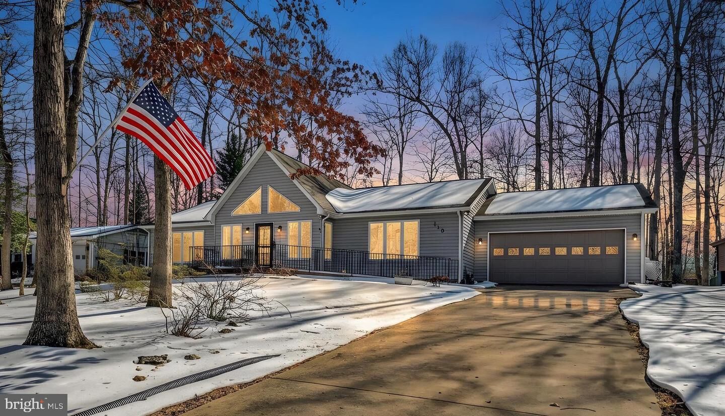 Property Photo:  119 Washington Street  VA 22508 