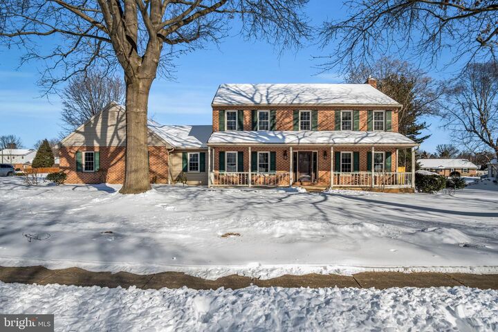 Property Photo:  338 Locust Lane  PA 17552 