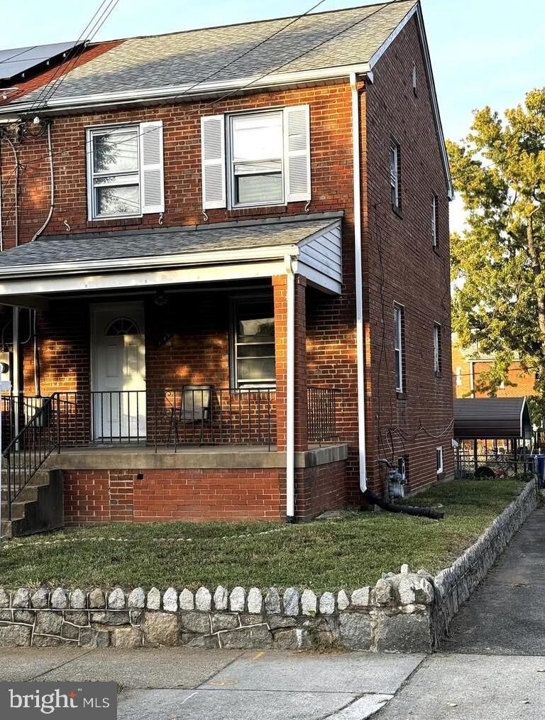 Property Photo: 1910 T Place SE DC 20020