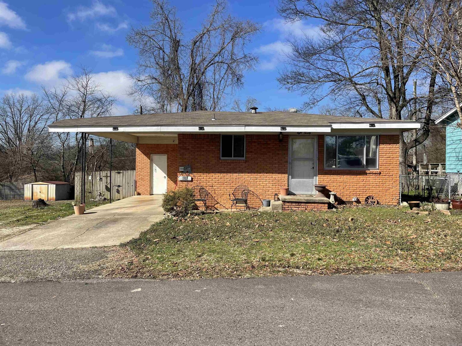 Property Photo:  820 Adrian Street  AR 72015 