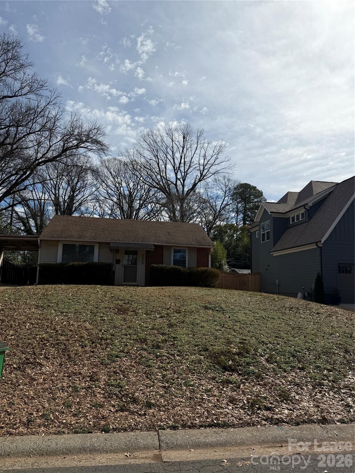 Property Photo:  4609 Connecting Road  NC 28209 