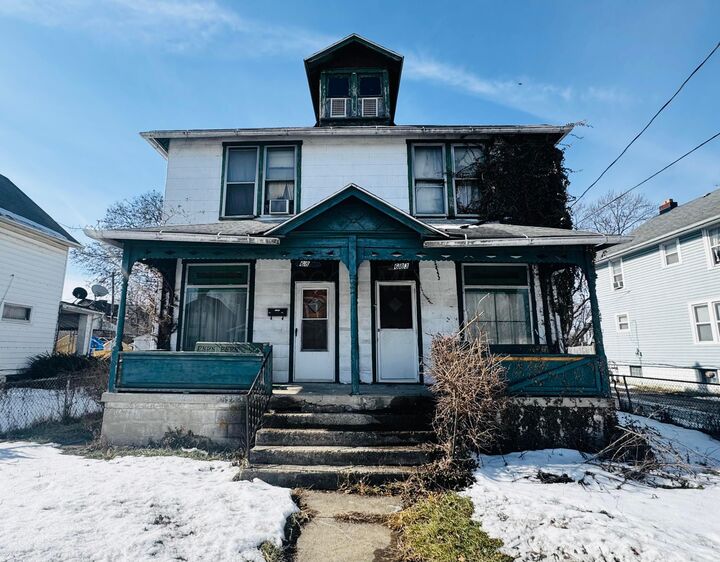 Property Photo: 683 Miller Avenue OH 43205