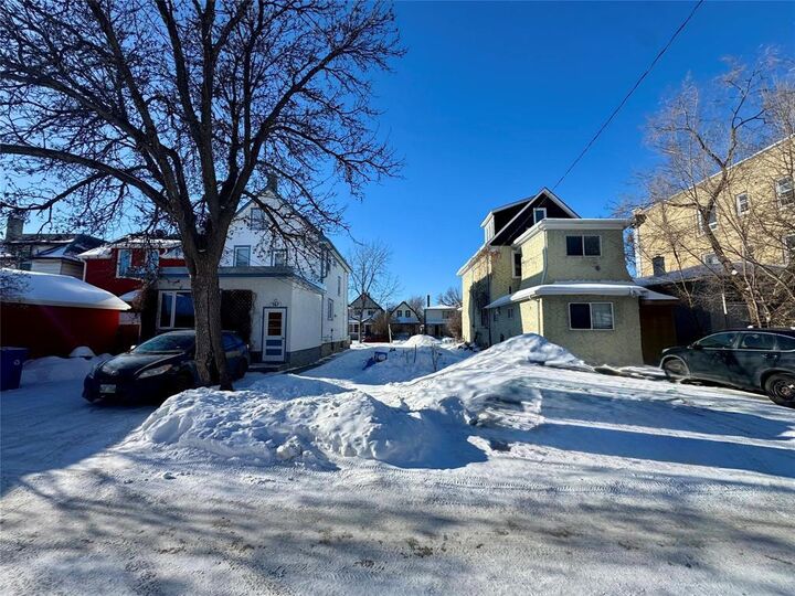 Photo de la propriété:  369 Home Street  MB R3G 1X5 