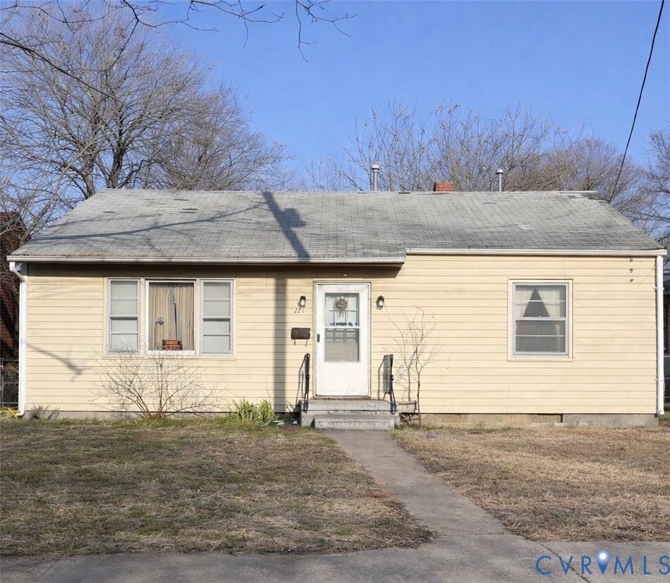 Property Photo:  135 Elm Street  VA 23803 