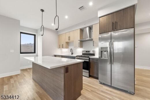 Property Photo:  178 Newark Pompton Tpke 302  NJ 07424 