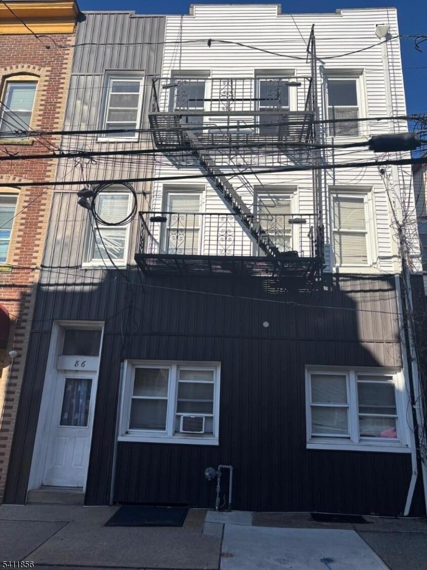 Property Photo: 86 Center St 3F NJ 07011