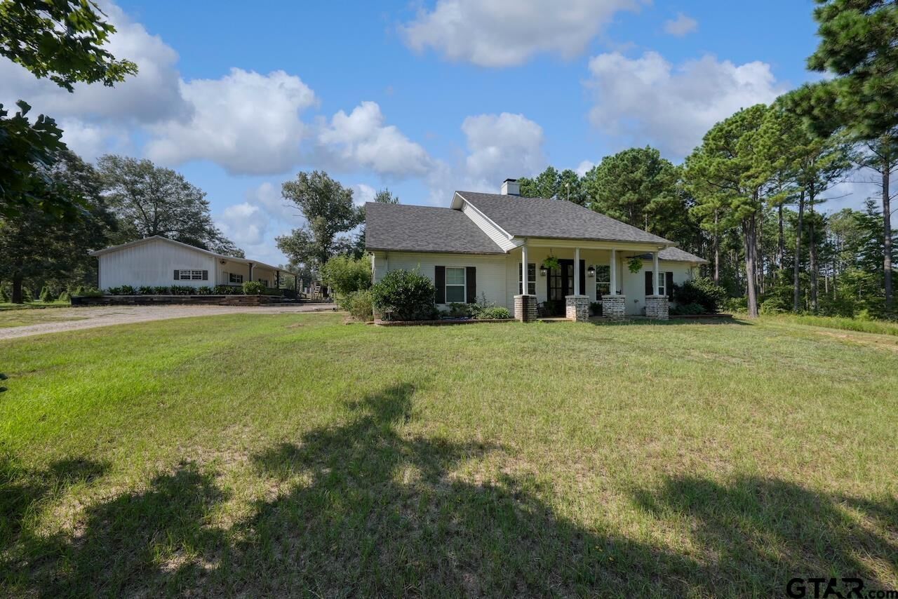 Property Photo: 12075 County Road 452 TX 75771