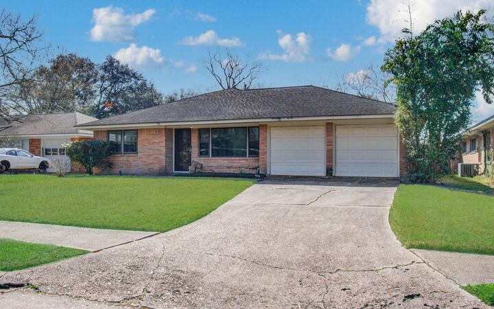 Property Photo: 4315 Sanford Road TX 77035