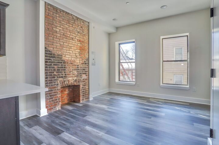 Property Photo:  147 Grant Ave 2  NJ 07305 