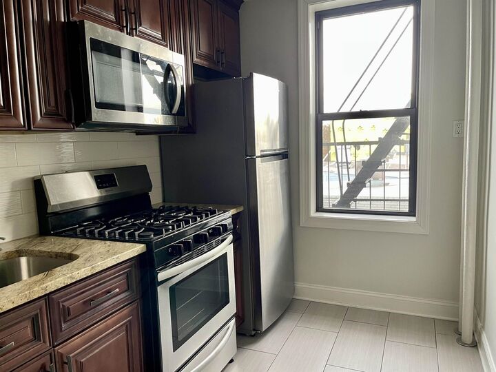 Property Photo: 100 Prospect St 304 NJ 07307