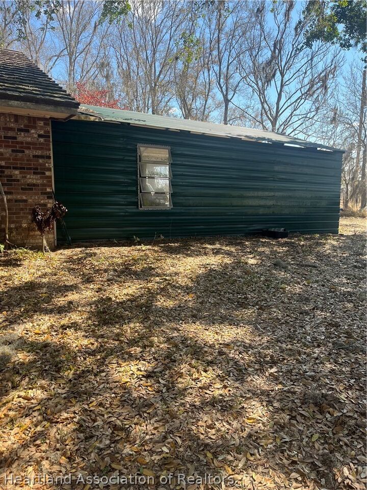 Property Photo: 2450 Scrubpens Road FL 33870