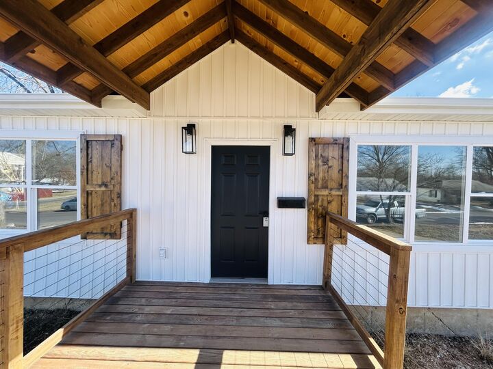 Property Photo:  910 W Morningside Drive  MO 65251 