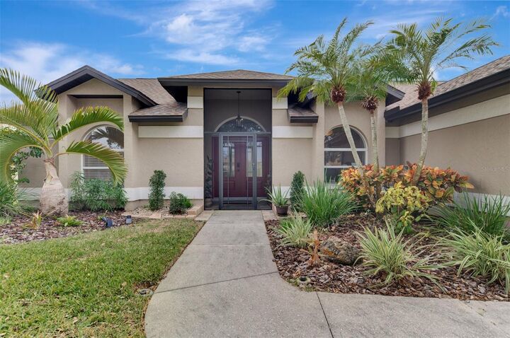 Property Photo: 684 Sugarwood Trail FL 34292