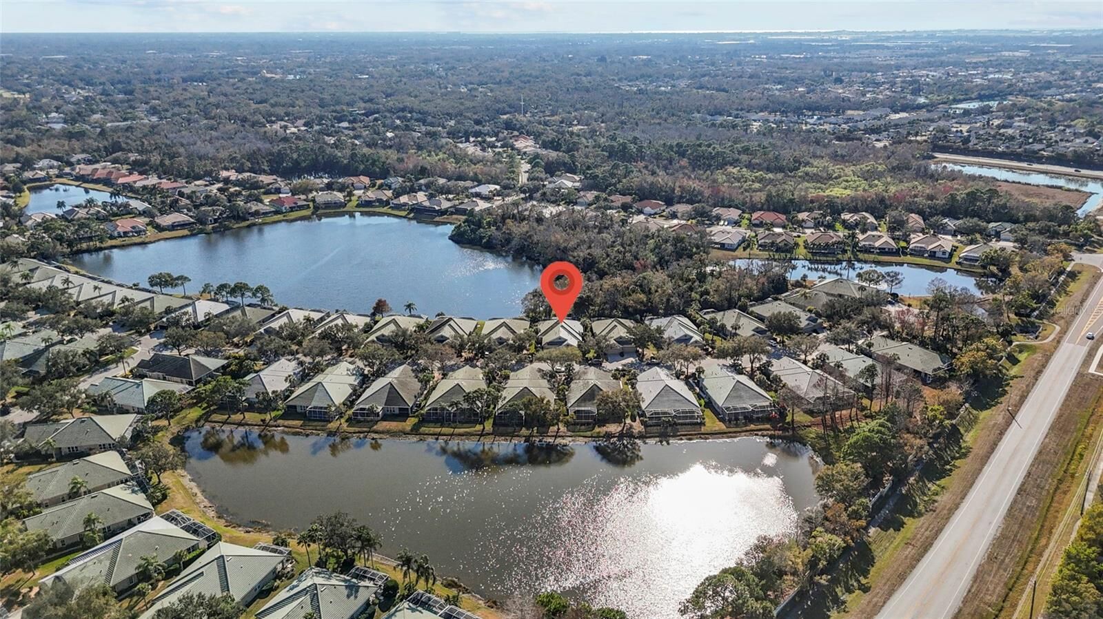 Property Photo:  4906 Lakescene Place  FL 34243 