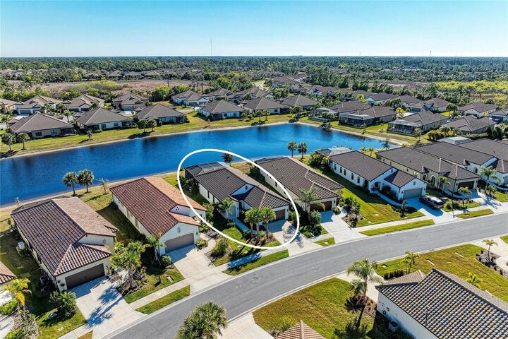 Property Photo:  329 Palmaria Court  FL 34275 