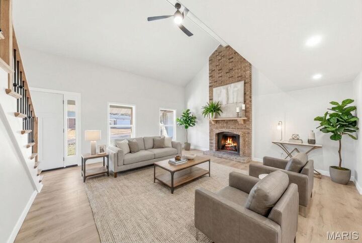 Property Photo:  12768 Coachlight Square Drive  MO 63033 