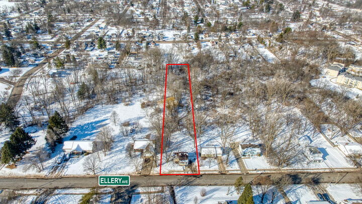 Property Photo:  1022 Ellery Avenue  MI 49202 