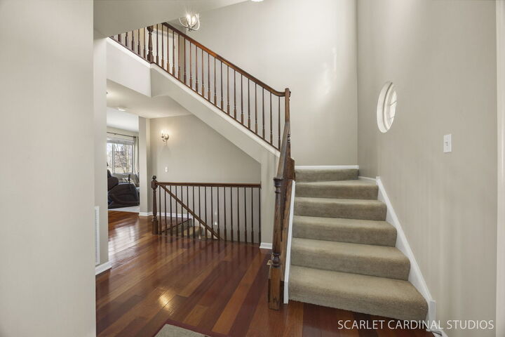 Property Photo:  335 Sutton Street  IL 60560 