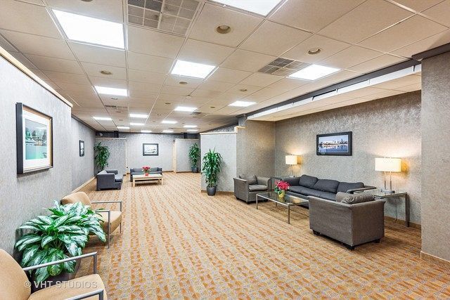 Property Photo:  5100 N Marine Drive 17C  IL 60640 