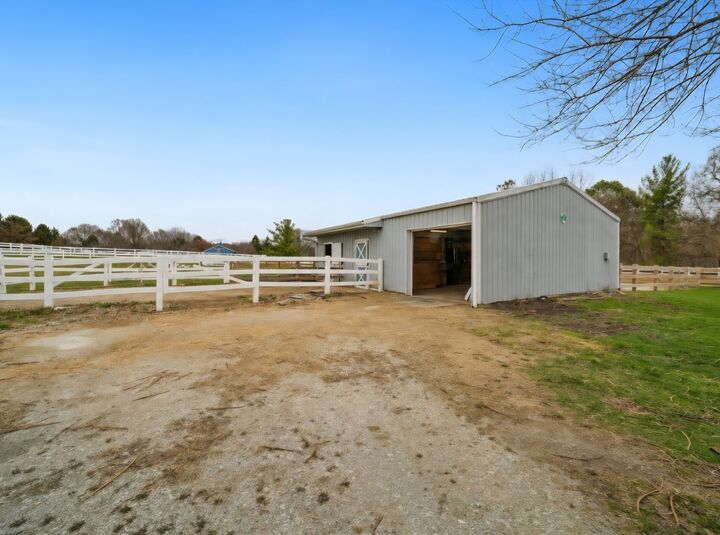 Property Photo:  6N777 Palomino Drive  IL 60175 