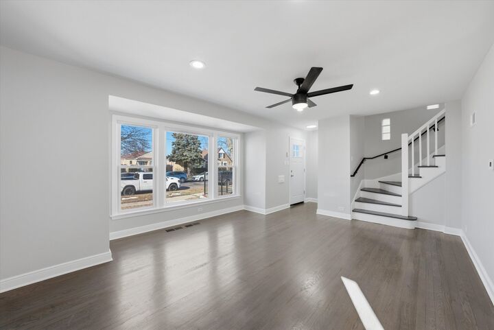 Property Photo:  9527 S Woodlawn Avenue  IL 60628 