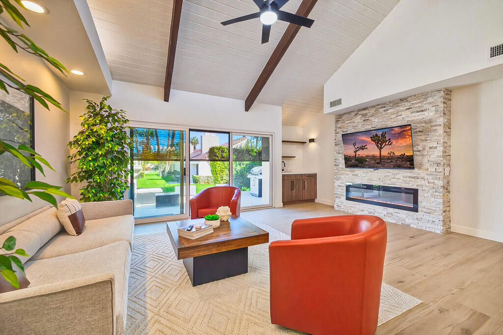 Property Photo: 352 Forest Hills Drive CA 92270