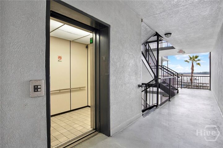 Property Photo:  2902 River Drive D102  GA 31404 