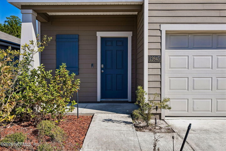 Property Photo:  12645 Cacao Tree Trail  FL 32218 