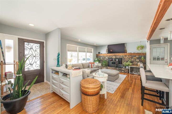 Property Photo:  38 Fremont Terrace  NJ 07438 