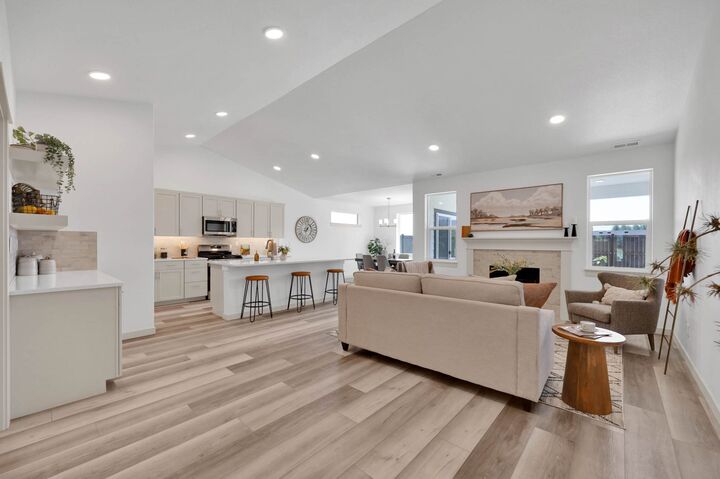 Property Photo: 412 Needlegrass Lane MT 59901