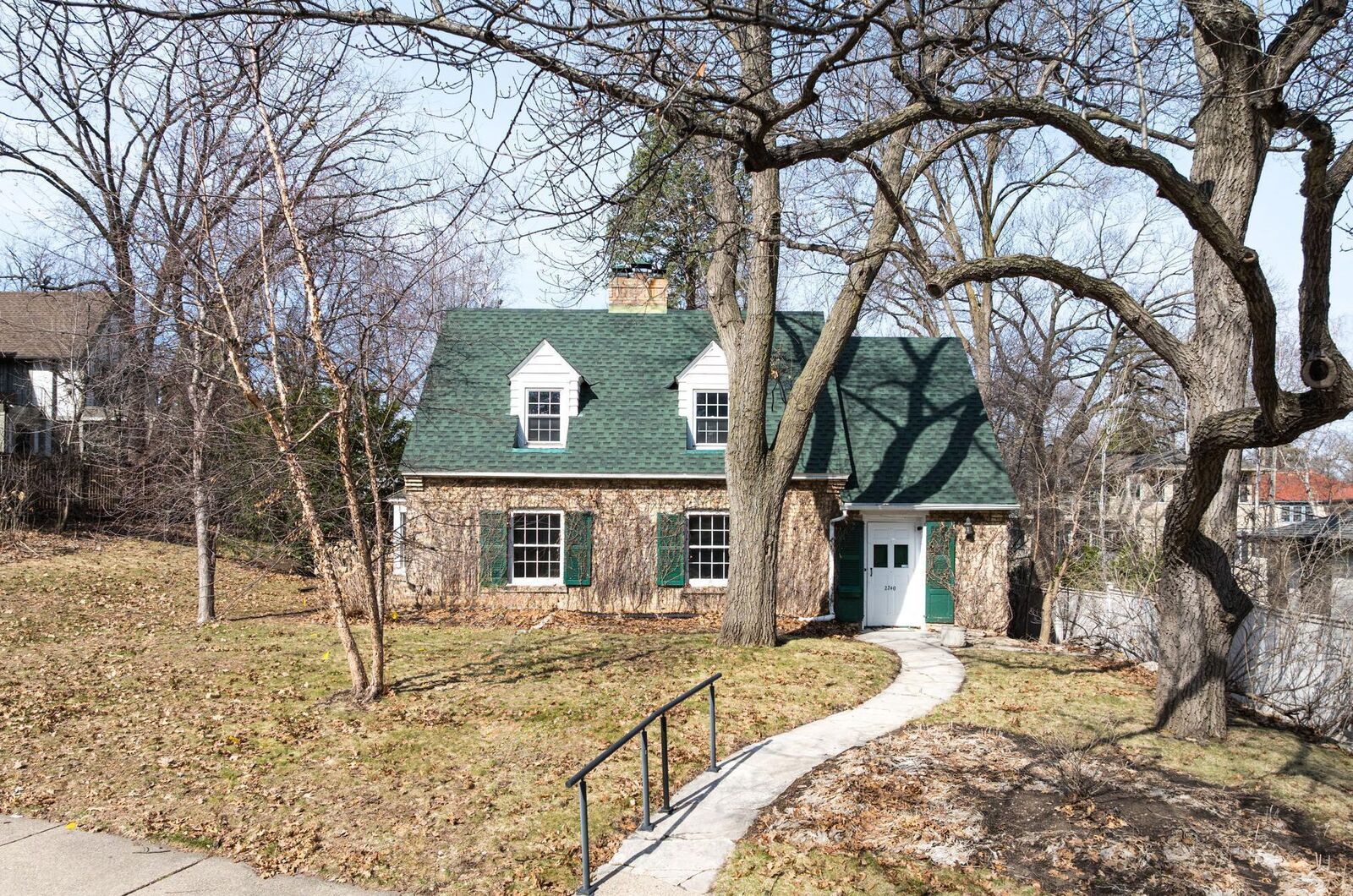 Property Photo:  2740 Thomas Avenue S  MN 55416 