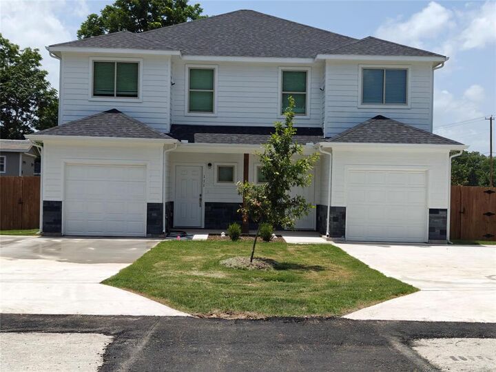 Property Photo:  113 North 5th Street  TX 75098 