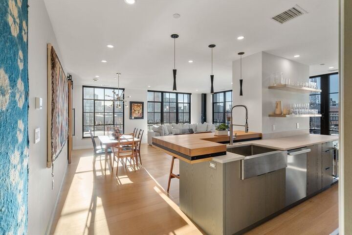 Property Photo:  76 Wareham St Phd  MA 02118 