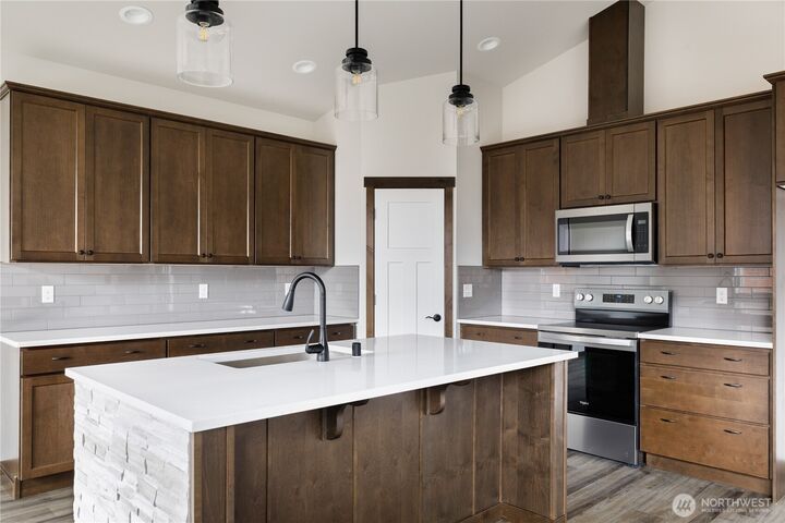 Property Photo: 763 NW Shire Street WA 98277