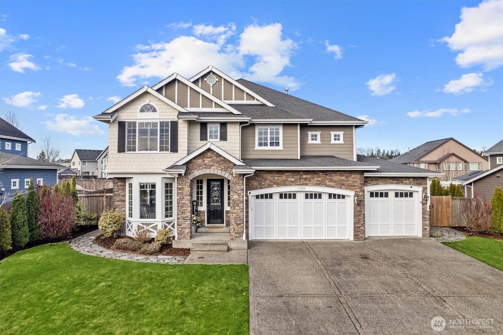Property Photo:  17204  135th Avenue Ct E  WA 98374 