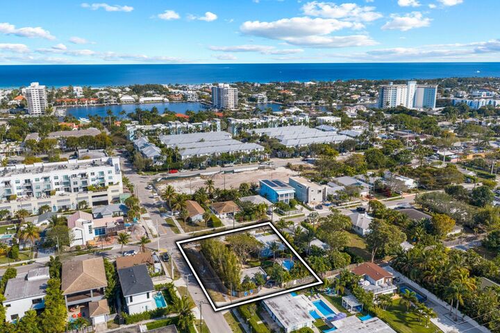 Property Photo: 304 SE 4th Avenue FL 33483